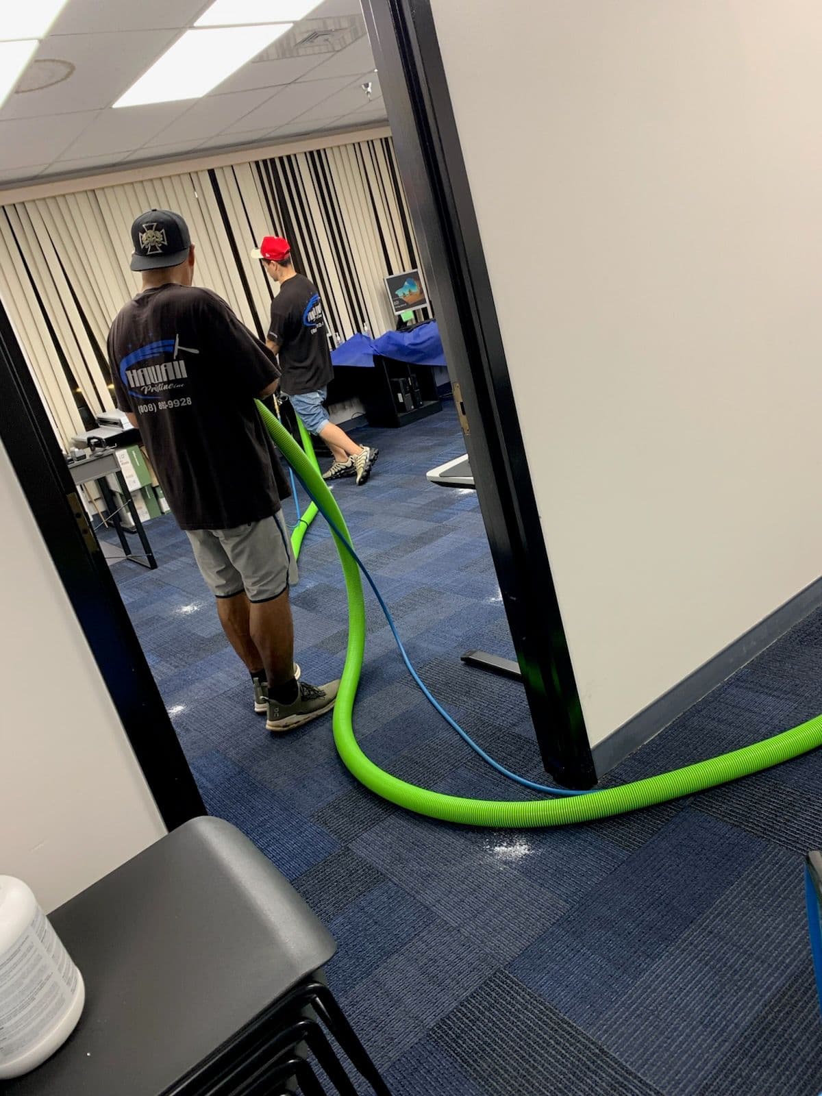 Commercial Carpet Cleaning at Honolulu Airport image