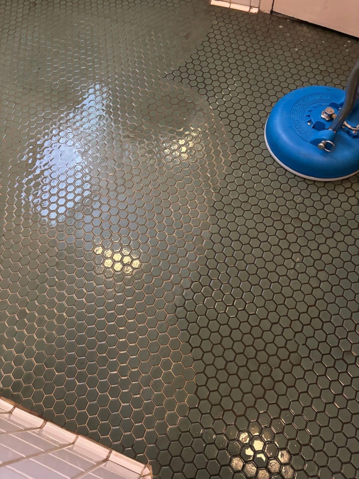 Gallery photos for Remarkable Tile and Grout Cleaning Results Achieved: Image #1